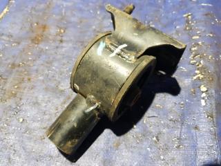 Подушка акпп задняя SUBARU IMPREZA GG2 EJ15 3 ракурс