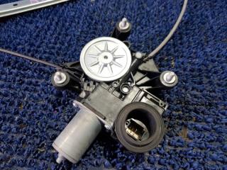 Стеклоподъемник правый задний TOYOTA RAV4 MXAA54 85710-42150 2 ракурс