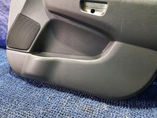 Карта двери правая передняя TOYOTA WISH ZNE10 D7763-25100 4 ракурс