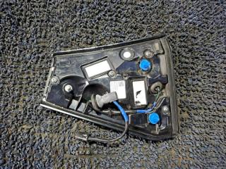 Стоп-вставка левая задняя TOYOTA RAIZE A200A 81590-B1011 2 ракурс Стоп-вставка левая задняя TOYOTA RAIZE A200A 81590-B1011 2 ракурс