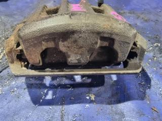 Суппорт правый передний NISSAN ELGRAND NE51 VQ35DE 4803 3 ракурс Суппорт правый передний NISSAN ELGRAND NE51 VQ35DE 4803 3 ракурс