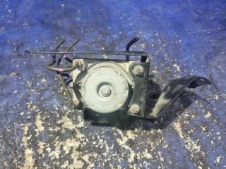 Блок abs MITSUBISHI DINGO CQ2A MR407733 1 ракурс