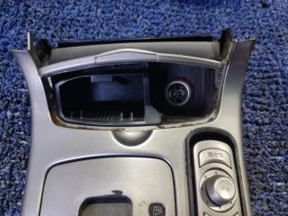 Консоль кпп MAZDA ATENZA GG3S L3VE 2 ракурс Консоль кпп MAZDA ATENZA GG3S L3VE 2 ракурс