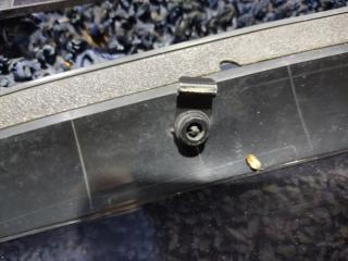 Ветровик передний TOYOTA VELLFIRE ANH25 2AZFE 3 ракурс