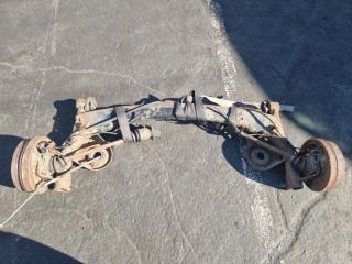 Балка подвески задняя TOYOTA NOAH