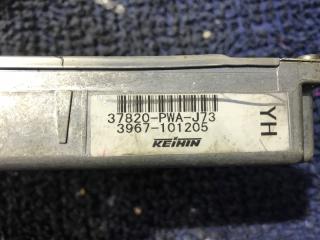 Блок efi HONDA FIT GD2 L13A 37820-PWA-J73 4 ракурс