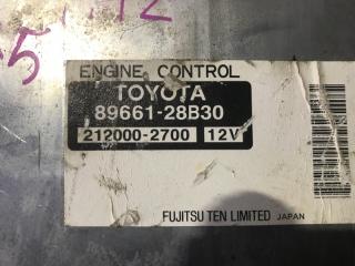 Блок efi TOYOTA NOAH AZR65 1AZFSE 89661-28B30 4 ракурс