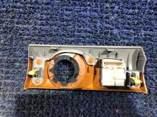 Пластик салона TOYOTA MARK II GX115 55471-22060 3 ракурс