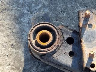 Балка подвески задняя NISSAN SERENA NC25 MR20DE 5 ракурс
