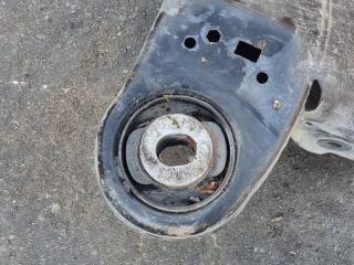 Балка под двс передняя AUDI A6 4F2 5 ракурс