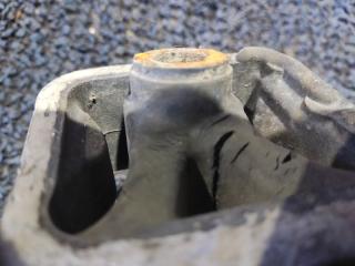 Подушка двигателя передняя HONDA STEPWGN RG2 K20A 3 ракурс