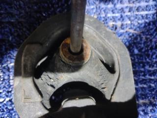 Подушка двигателя задняя HONDA STEPWGN RG1 K20A 5 ракурс