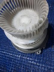 Мотор печки TOYOTA CROWN ATHLETE AWS211 2ARFXE 2 ракурс