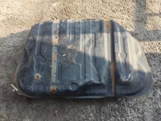 Бензобак TOYOTA CAMRY CV30 2CT 4 ракурс Бензобак TOYOTA CAMRY CV30 2CT 4 ракурс