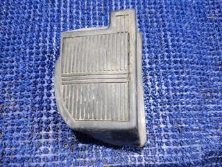 Подставка под ногу NISSAN CEDRIC UY32 67840-0P000 1 ракурс
