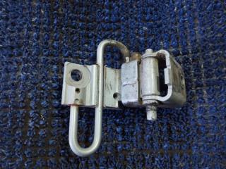 Петля дверная AUDI TT 8N3 8N0-831-412 2 ракурс