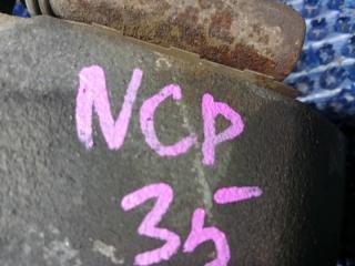 Суппорт левый передний TOYOTA BB NCP35 1NZFE 4 ракурс
