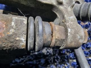 Суппорт правый задний TOYOTA MARK X ZIO ANA10 2AZFE 4 ракурс