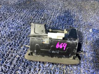 Пепельница TOYOTA CRESTA GX105 274155-2030 4 ракурс Пепельница TOYOTA CRESTA GX105 274155-2030 4 ракурс
