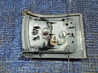 Габарит правый передний MAZDA BONGO SSF8R 041-0626 2 ракурс