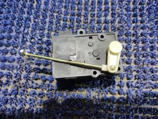 Сервопривод заслонок печки MITSUBISHI GALANT E84A MB813677 2 ракурс
