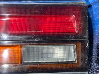 Стоп-сигнал левый задний NISSAN CEDRIC PY31 220-66150А 5 ракурс