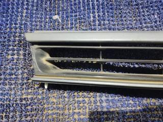 Решетка радиатора TOYOTA STARLET EP82 4EF 53111-10350 4 ракурс
