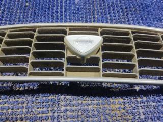 Решетка радиатора NISSAN BLUEBIRD U13 GA16DS 62310-4E200 3 ракурс