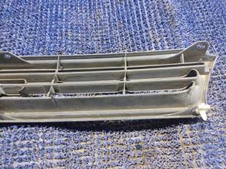 Решетка радиатора TOYOTA STARLET EP82 4EF 53111-10350 5 ракурс