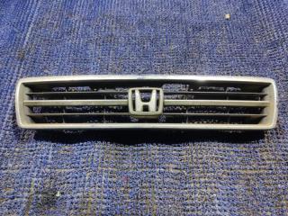 Решетка радиатора HONDA ACCORD INSPIRE CB5 1 ракурс