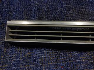 Решетка радиатора TOYOTA CARINA AT150 53111-20350 5 ракурс
