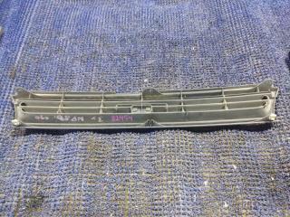 Решетка радиатора TOYOTA STARLET EP82 53111-10350 2 ракурс