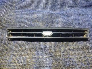 Решетка радиатора TOYOTA STARLET EP82 53111-10370 1 ракурс