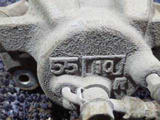 Суппорт правый передний TOYOTA SPADE NCP145 1NZFE 5 ракурс