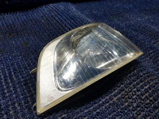 Габарит правый передний VOLVO V40 30865563 2 ракурс Габарит правый передний VOLVO V40 30865563 2 ракурс