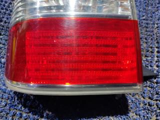 Стоп-сигнал левый задний TOYOTA BREVIS JCG15 51-19 3 ракурс