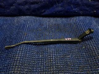 Поводок стеклоочистителя NISSAN CARAVAN