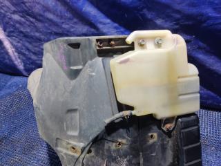 Подкрылок правый передний MITSUBISHI CANTER FG70EB 3 ракурс Подкрылок правый передний MITSUBISHI CANTER FG70EB 3 ракурс