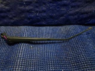 Поводок стеклоочистителя TOYOTA COROLLA FIELDER