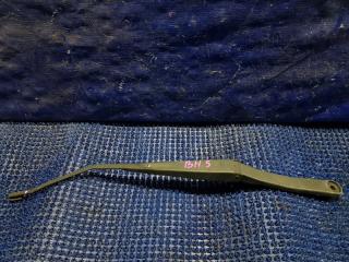 Запчасть поводок стеклоочистителя SUBARU LEGACY