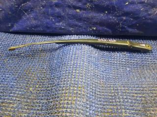 Поводок стеклоочистителя передний левый TOYOTA MARK X