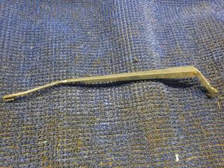 Поводок стеклоочистителя TOYOTA COROLLA