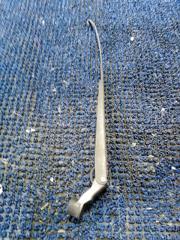 Поводок стеклоочистителя передний правый TOYOTA PROBOX