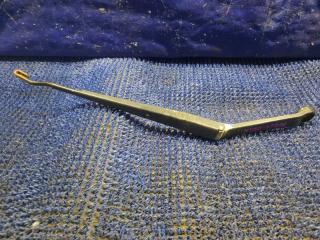 Запчасть поводок стеклоочистителя передний правый NISSAN X-TRAIL