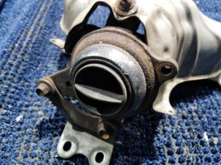 Коллектор выпускной HONDA STEPWGN RF4 K20A 2 ракурс Коллектор выпускной HONDA STEPWGN RF4 K20A 2 ракурс