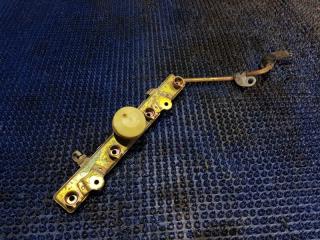 Топливная рейка HONDA FIT