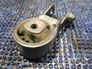 Подушка двигателя задняя TOYOTA VITZ SCP90 2SZ 3 ракурс