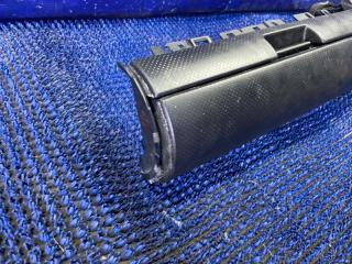 Бардачок NISSAN SKYLINE V35 68560 AL510 2 ракурс