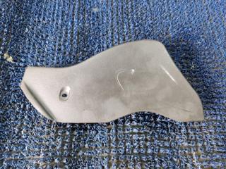 Пластик салона TOYOTA HIACE KZH106 58904-26020 2 ракурс