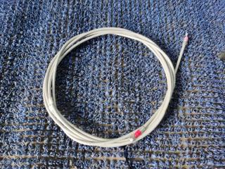 Трос лючка бака TOYOTA MARK II